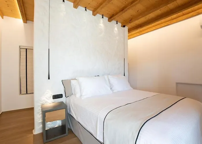 Acres Gem House Apartment Ano Mera